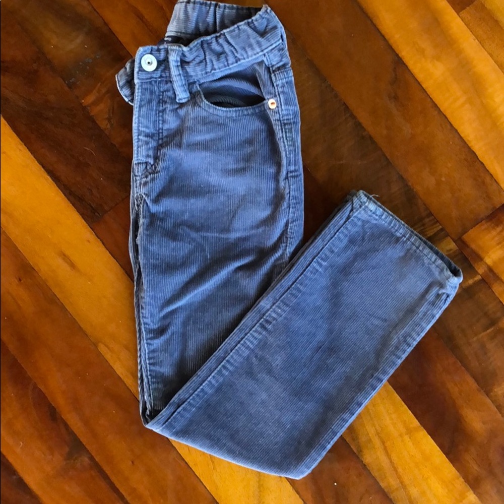 3/25✨Gap corduroy gray jeans